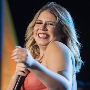 2° Marília Mendonça - Vira Homem
